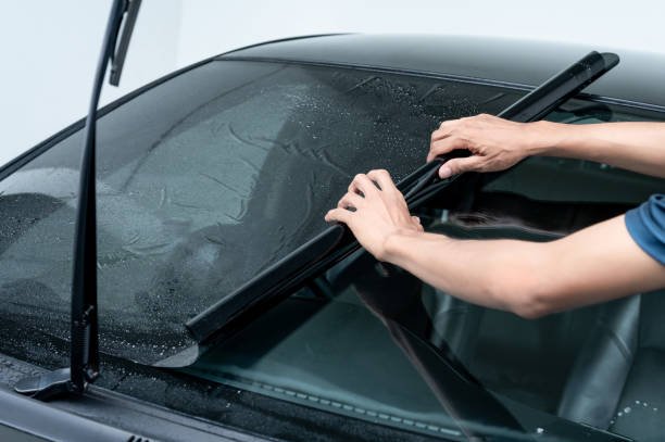 Window Tinting Hollywood, CA - Premium Auto and Car Tinting Services By Westside Auto Glass Repair
